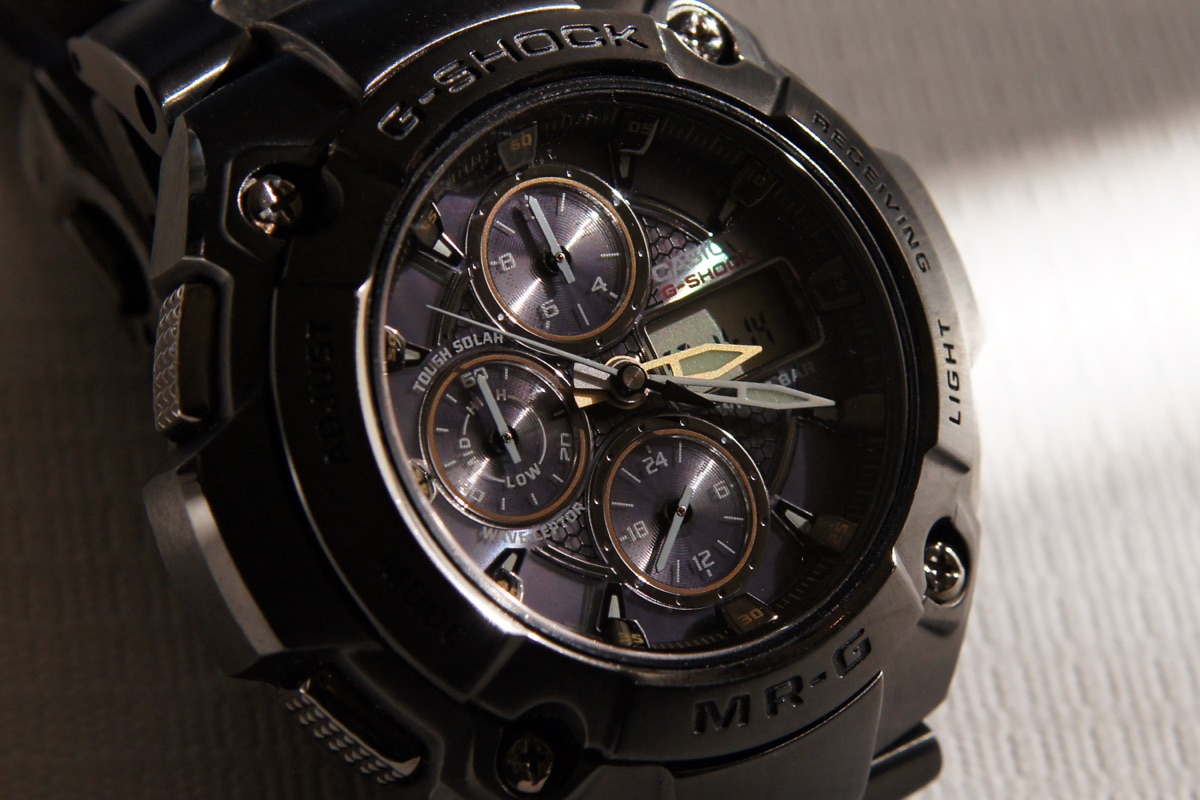 Casio G-Shock MR-G — Titanium Side Profile — Casio MR-G Titanium