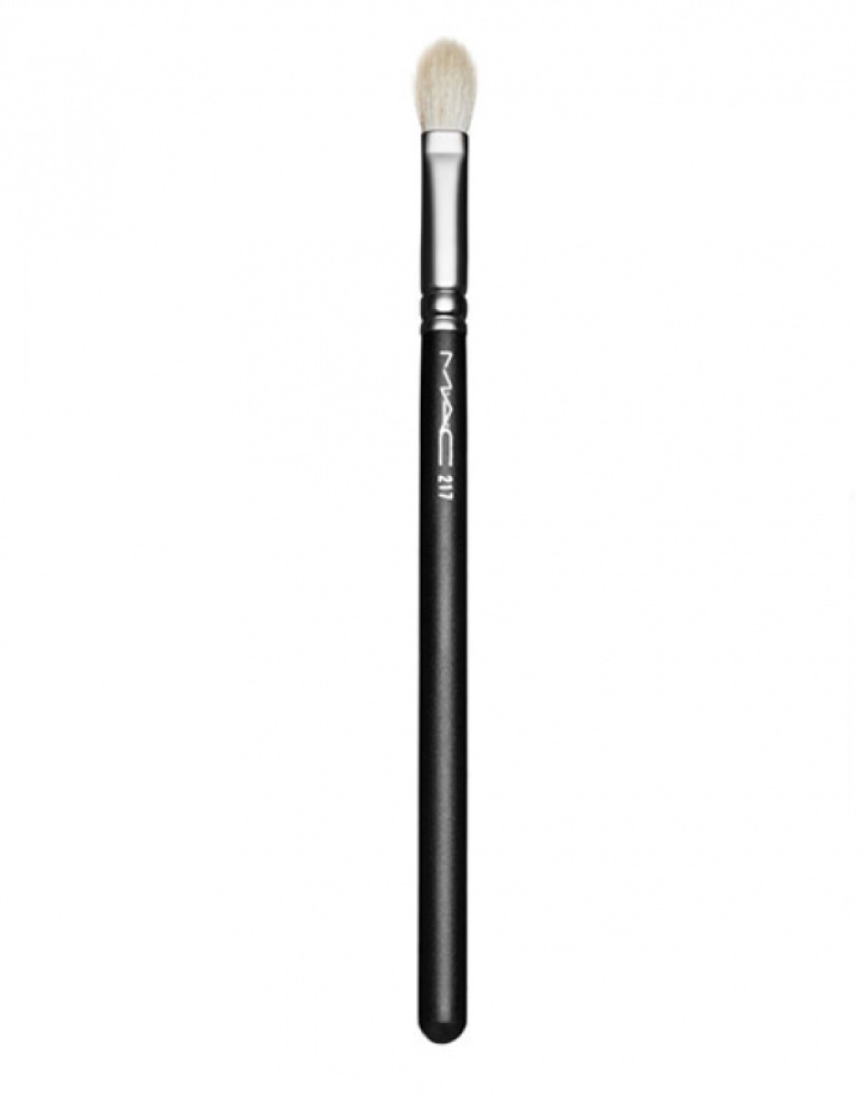 MAC 217 Blending Brush — MAC Brush Powder